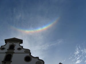 Circumzenital arc - Füssen, Germany Wikimedia 